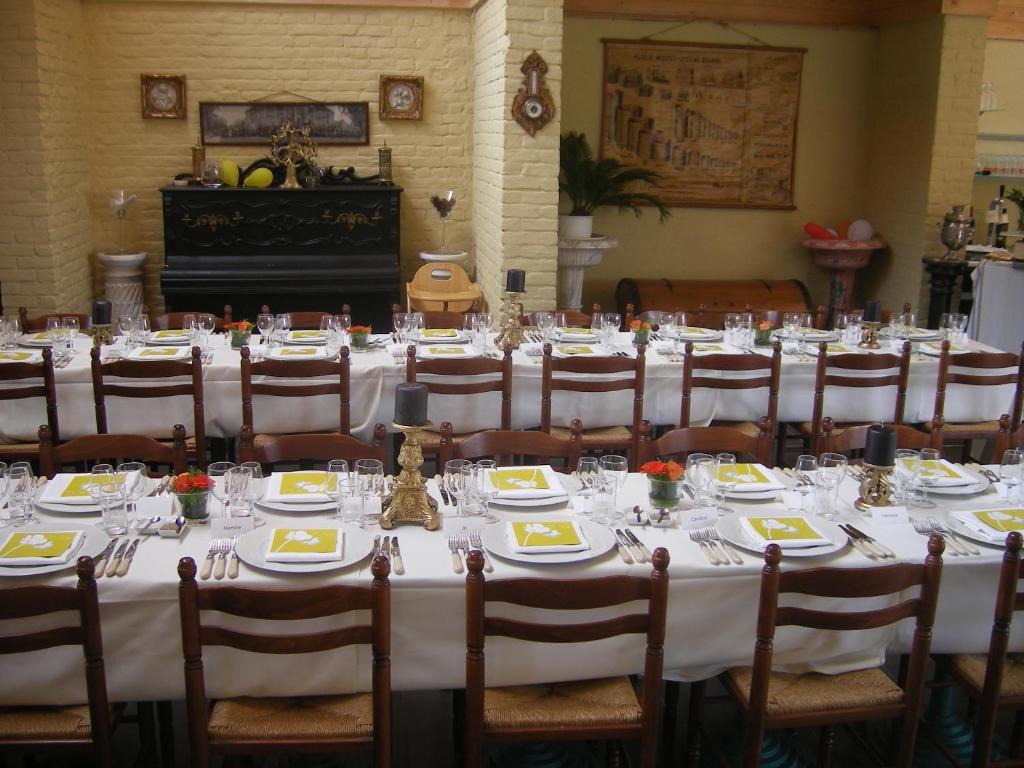 Zwalm Johan'S Lodge מראה חיצוני תמונה