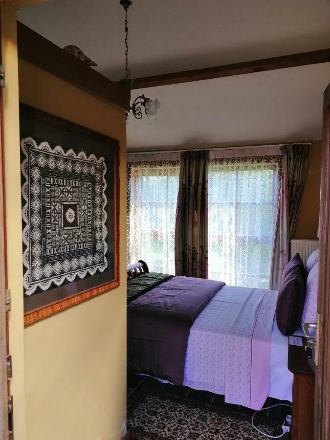 Zwalm Johan'S Lodge מראה חיצוני תמונה